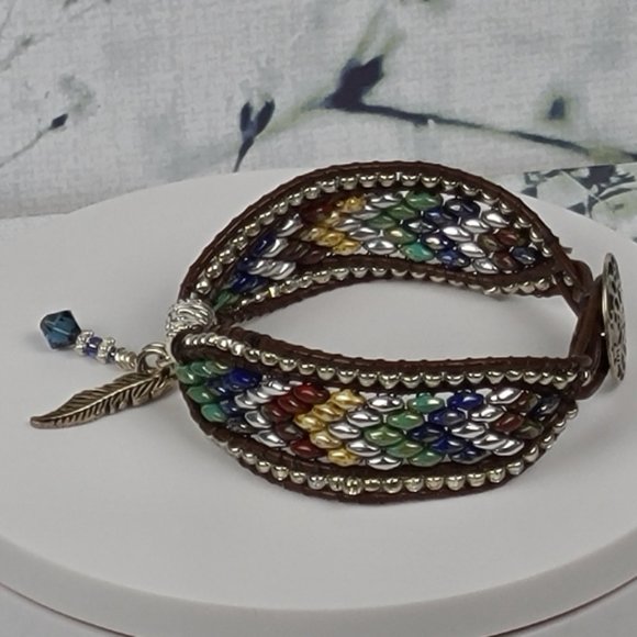 Feather Charm Bracelet - Picture 4 of 6